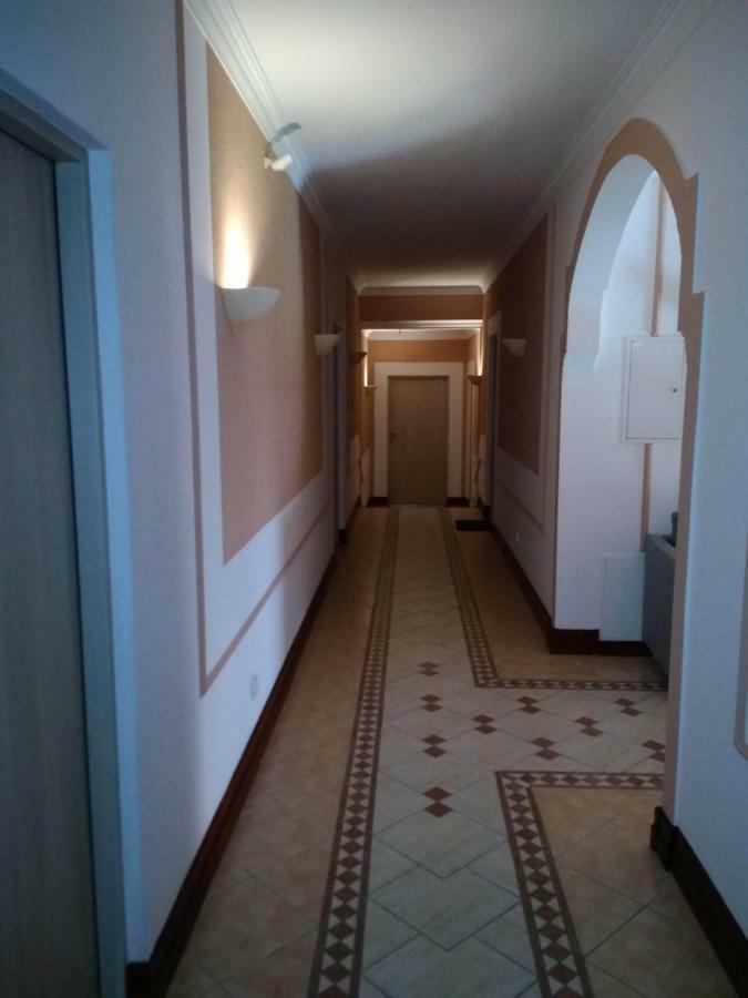 Sapphire Apartment Rewal Bagian luar foto