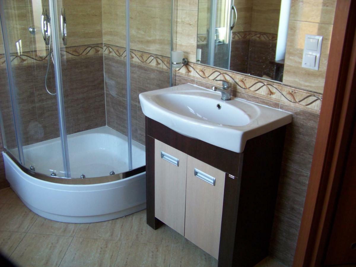 Sapphire Apartment Rewal Bagian luar foto